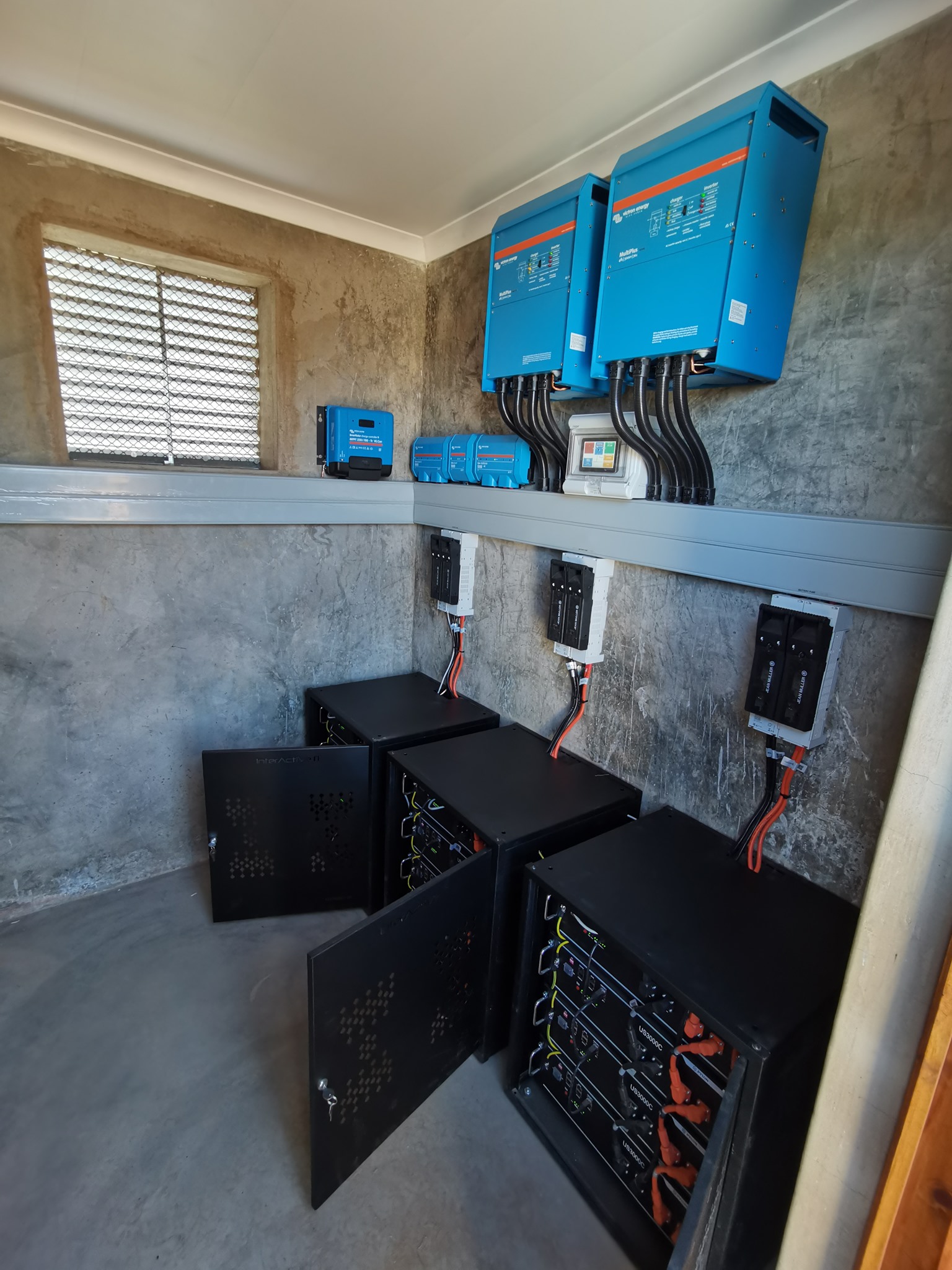 UPLOAD: assets/battery-room.jpg